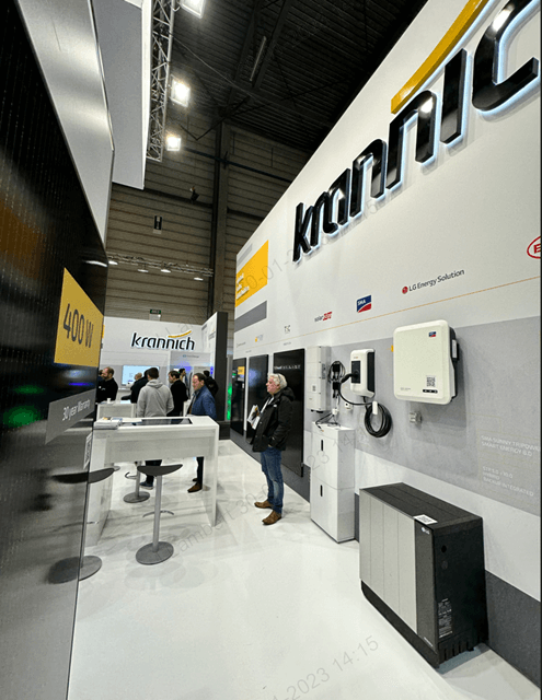 Solarmodule bei Solarmesse InterSolution 2023 Solarmodule bei Solarmesse InterSolution 2023.